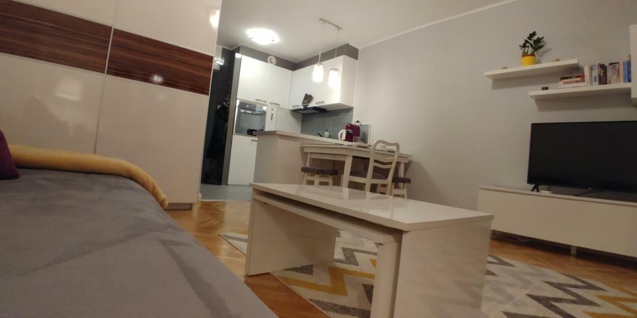 Ogrodowa Small Apartments Варшава Екстериор снимка
